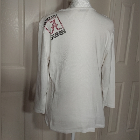 *SOLD* Alabama Roll Tide Tee 🐘🏈 - Picture 2 of 8